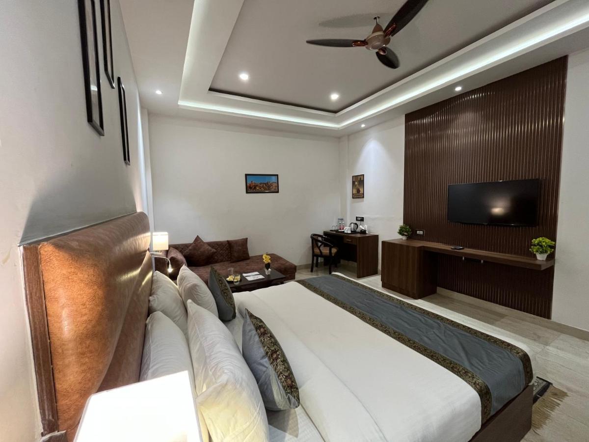 Hotel Kalawati Palace Varanasi Luaran gambar