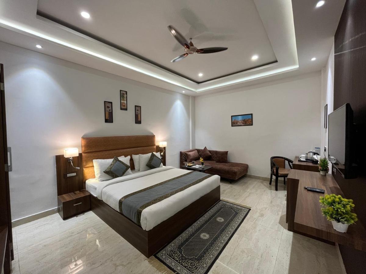 Hotel Kalawati Palace Varanasi Luaran gambar
